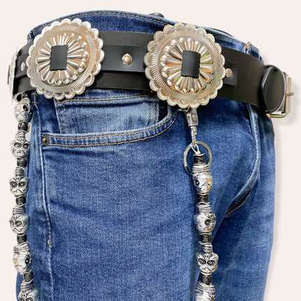 BT575 LARGE CONCHO BELT