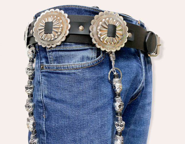 BT575 LARGE CONCHO BELT