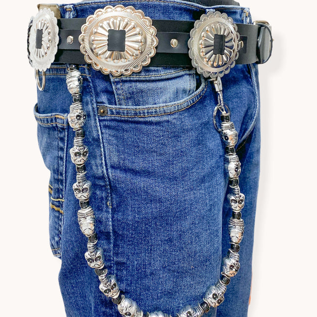 BT575 LARGE CONCHO BELT