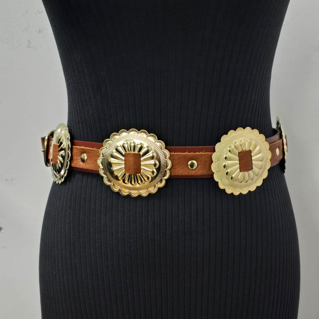 BT577BRN  BROWN LEATHER EXTRA LARGE CONCHO 1 1/4" WIDE BELT