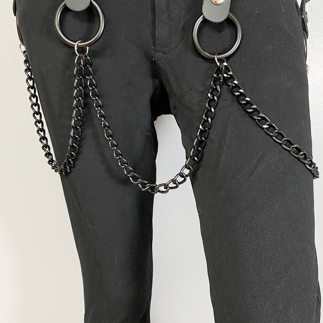 BT580-BS 2 ROW STUDDED BELT WITH REMOVABLE RING AND CHAIN