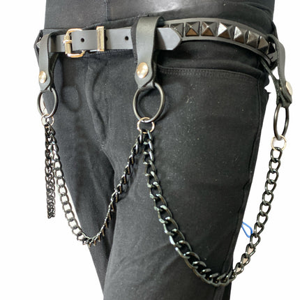 BT583-BS SINGLE ROW STUDDED BELT WITH REMOVABLE STUDDED RING AND CHAIN