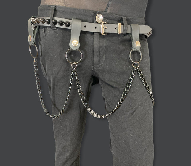 BT584-BS 1 ROW CONE STUDDED BELT WITH REMOVABLE RING AND CHAIN