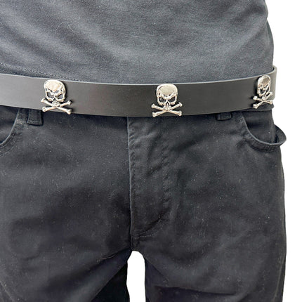 BT643   1 1/4" WIDE SKULL & CROSSBONE  BELT