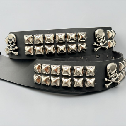 BT642  SKULL BELT DOUBLE ROW PYRAMID STUDDED  1 1/2" WIDE