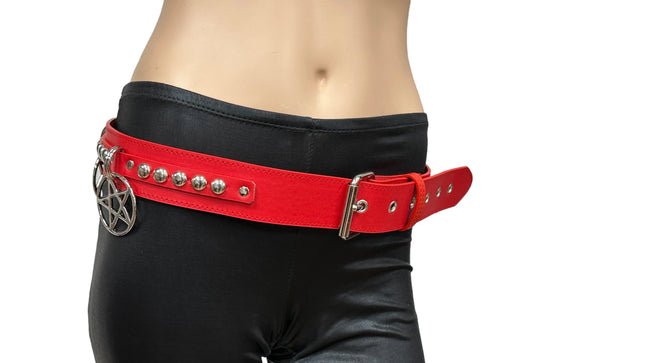 BT652M-RED PREMIUM VEGAN LEATHER ROUND STUD PENTAGRAM CHAIN BELT