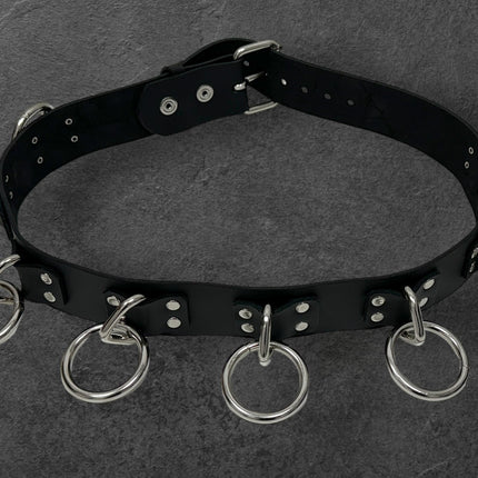 BT690 4 RIVETS LARGE RING BONDAGE BELT