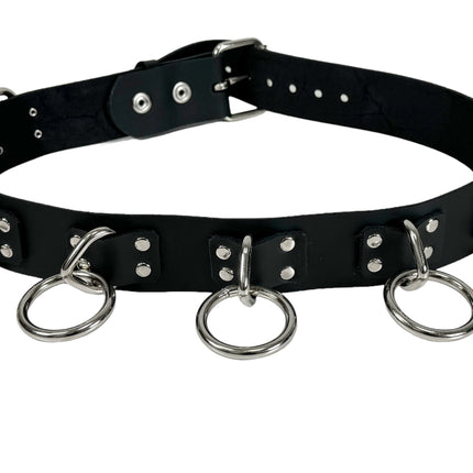 BT690 4 RIVETS LARGE RING BONDAGE BELT