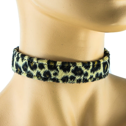 CK100 FUZZY LEOPARD PLAIN CHOKER