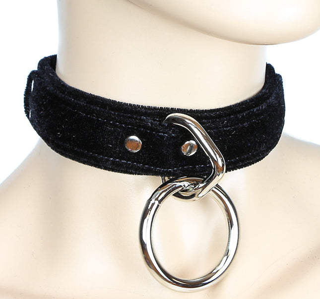 CK103 VELVET LARGE RING BONDAGE CHOKER 1 1/4" WIDE