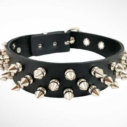 CK106 1 1/8" BLACK LEATHER CHOKER WITH 3 ROW 1/2" SPIKES