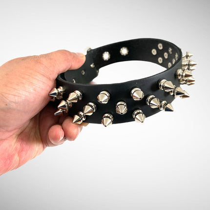 CK106 1 1/8" BLACK LEATHER CHOKER WITH 3 ROW 1/2" SPIKES