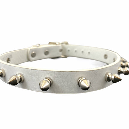 CK134WHITE  WHITE LEATHER SPIKE CHOKER