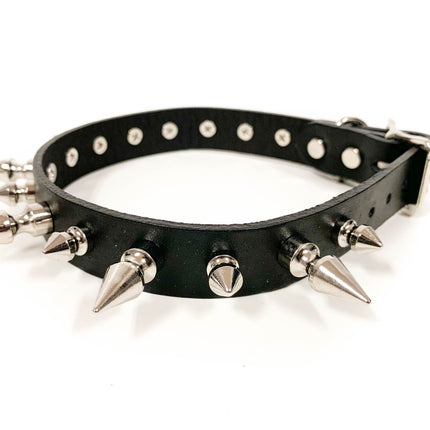 CK136 3/4" BLACK LEATHER CHOKER WITH 1/2" AND 1" SPIKES