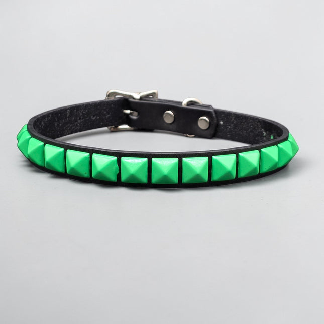 CK140 POWDER COATED PYRAMID CHOKER PINK RED GREEN PURPLE