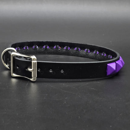 CK140 BLACK LEATHER CHOKER WITH 1 ROW 1/2" PYRAMID STUDS
