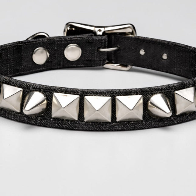 CK140C-BLACK CANVAS 1 ROW STUDDED STUDDED CHOKER