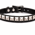PYRAMID STUD