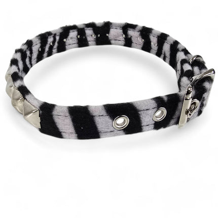 CK140L  FUZZY LEOPARD STUDDED CHOKER