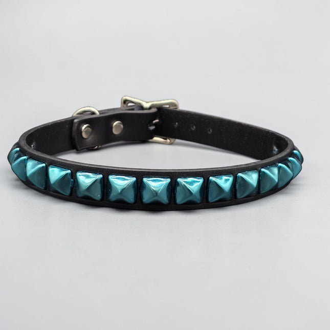 CK140METALLIC   COLOR  1  ROW ANTIQUE STUDDED CHOKER