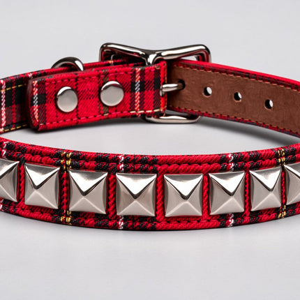 CK140PD PLAID 1 ROW PYRAMID STUDDED CHOKER