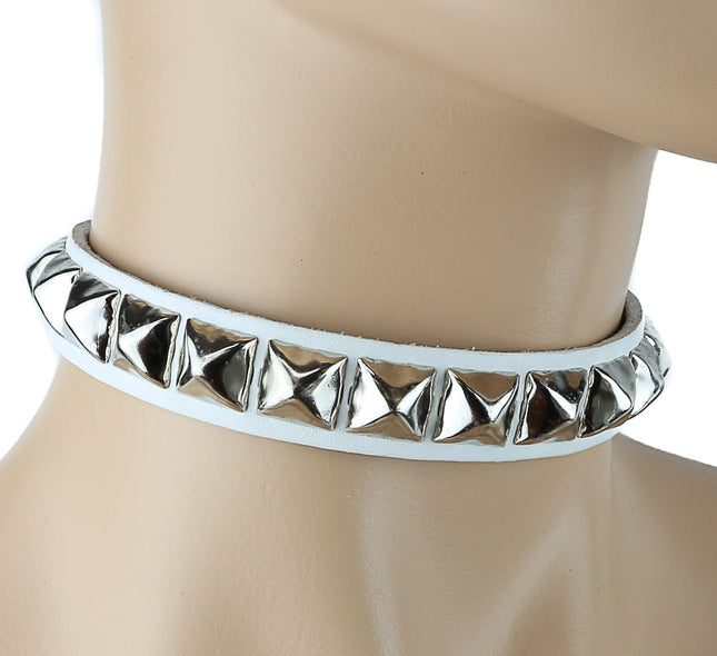 CK140WHT  WHITE PYRAMID STUDDED CHOKER