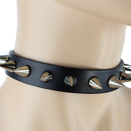 CK167 3/4" BLACK LEATHER SMALL CONE SPIKES CHOKER