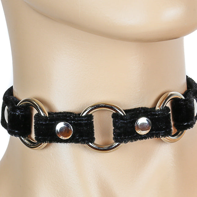 CK170 VELVET 3 SMALL RING LINK CHOKER