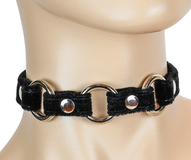 CK170 VELVET 3 SMALL RING LINK CHOKER