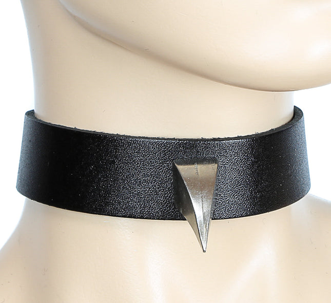 CK177 1 1/8" BLACK LEATHER CHOKER WITH ONE CLAW