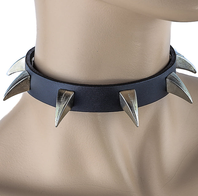 CK178 1 1/8" BLACK LEATHER CHOKER WITH SEVEN 1"