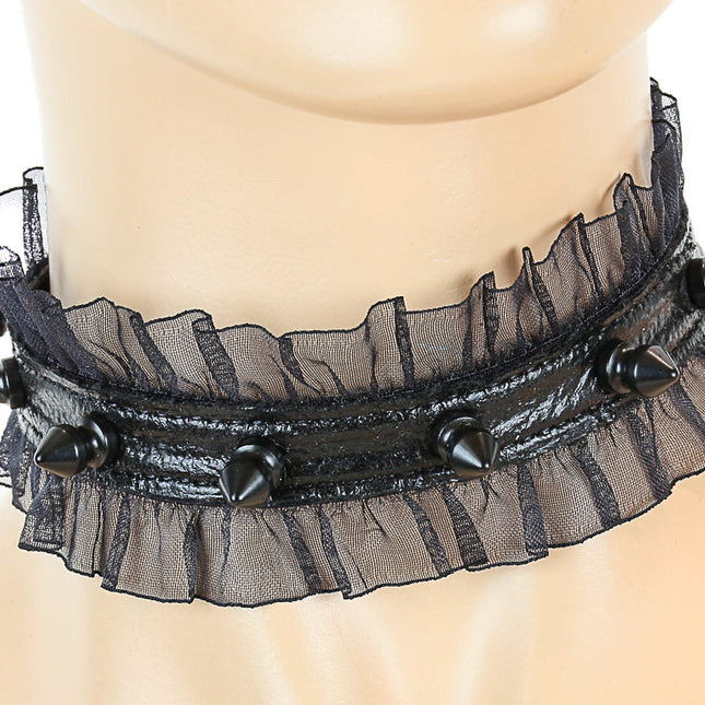 CK257BLK 5/8" PATENT LEATHER 1/2" SPIKE CHOKER