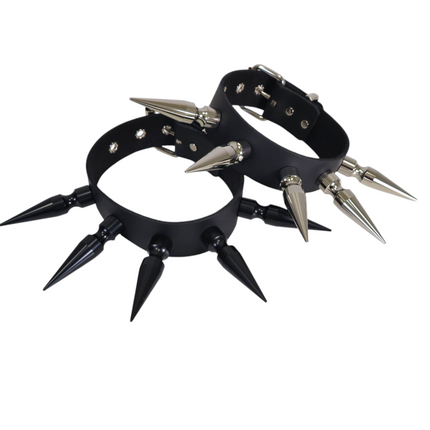 CK282  3" SPIKE 1 1/2" LEATHER COLLAR WITH 5PCS 3" LONG MASSIVE SPIKE