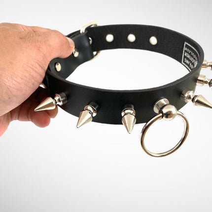 CK300 BLACK LEATHER CHOKER WITH 1" SPIKES AND RING HOLDER