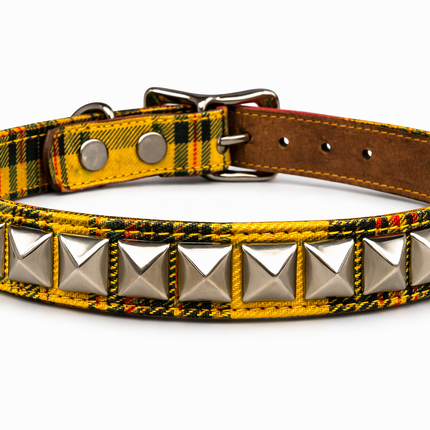 CK140PD PLAID 1 ROW PYRAMID STUDDED CHOKER