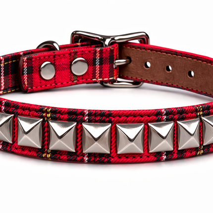 CK140PD PLAID 1 ROW PYRAMID STUDDED CHOKER