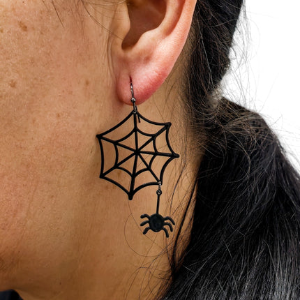 ER28244  SPIDER NET EARRING