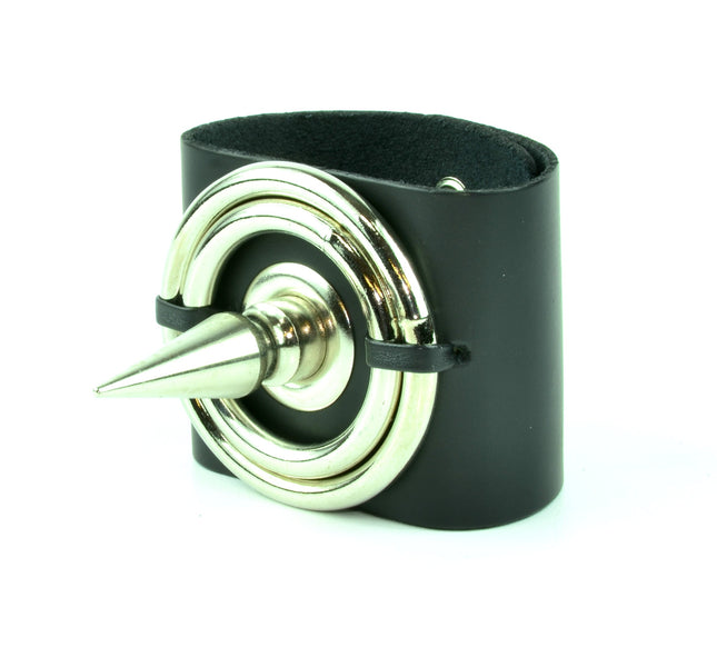FB111 RING AND SPIKE BRACELET