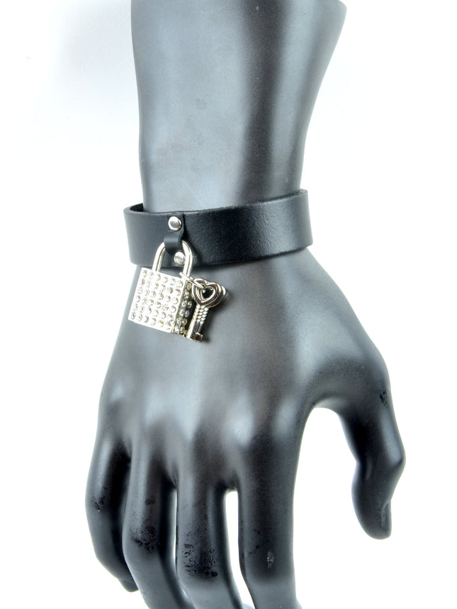 FB114SQ SQUARE LOCK BRACELET
