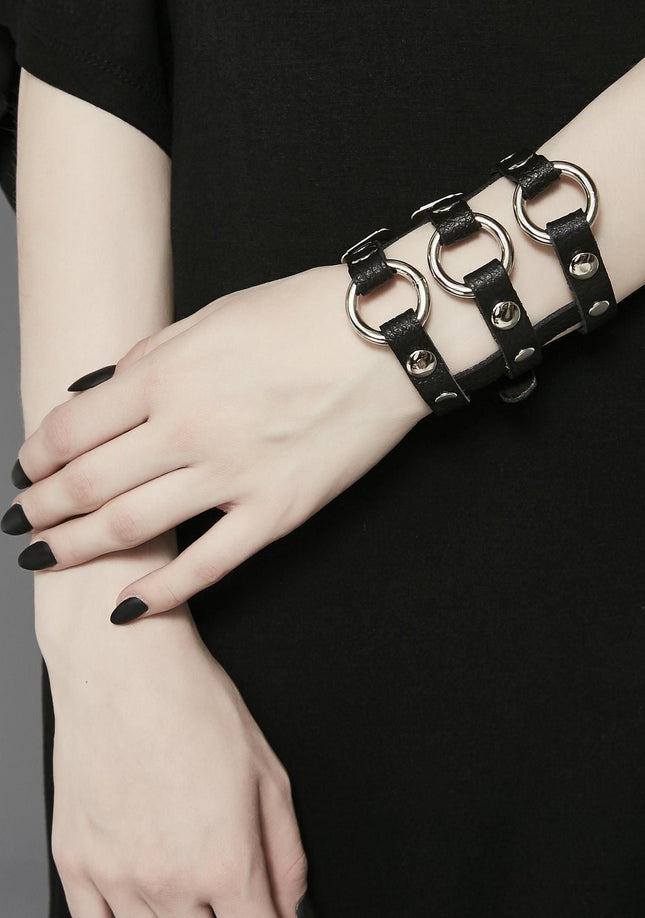 FB117 3 RING STRAP BRACELET