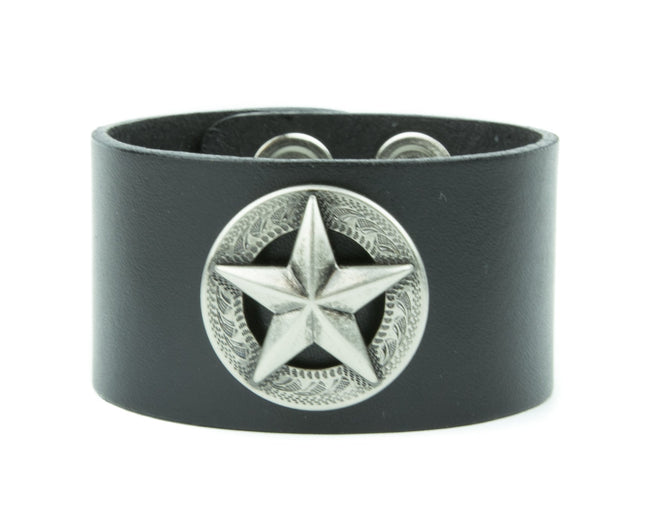 FB123 SINGLE STAR CONCHO BRACELET