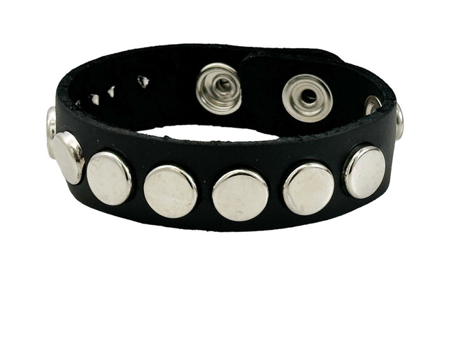 BC194FLAT FLAT ROUND STUDS SNAP BRACELET