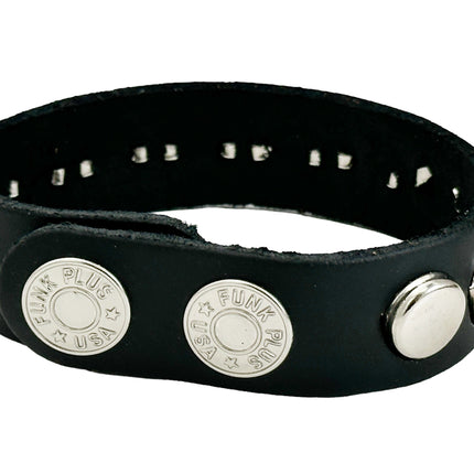 BC194FLAT FLAT ROUND STUDS SNAP BRACELET