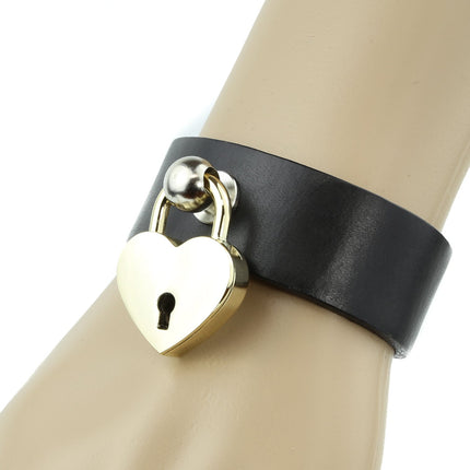 FB155HT HEART LOCK BRACELET
