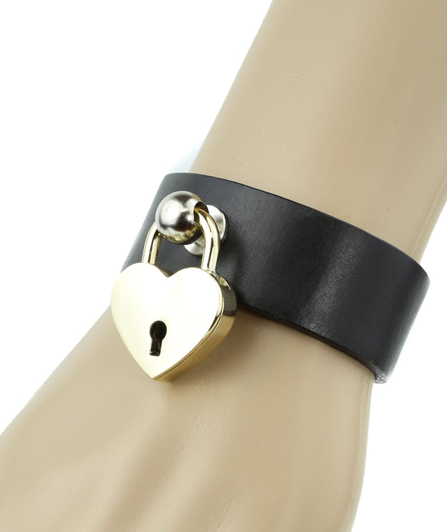 FB155HT HEART LOCK BRACELET