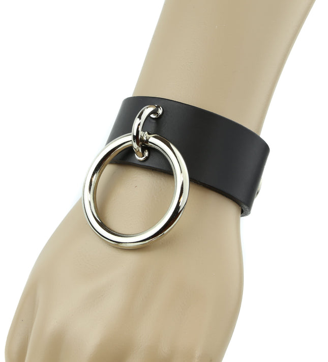 FB156 LEATHER D RING BONDAGE