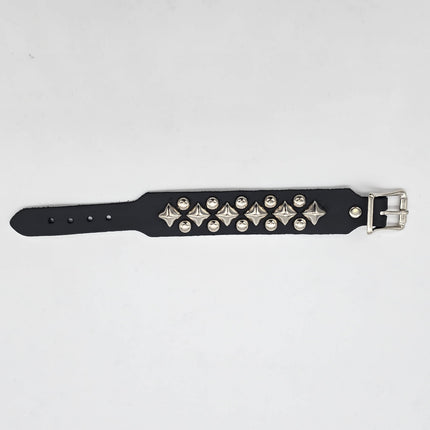BC262BUCKLE 2 ROWROUND AND DIAMOND STUDDED BUCKLE BRACELET CUFF