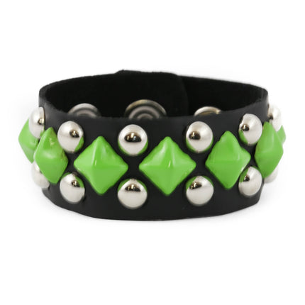 FB262 COLOR PYRAMIDS WITH SILVER ROUND STUDS BRACELET