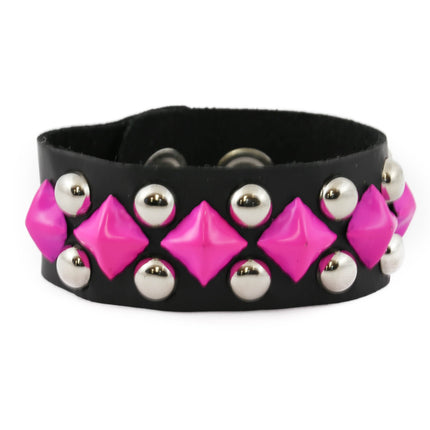 FB262 COLOR PYRAMIDS WITH SILVER ROUND STUDS BRACELET