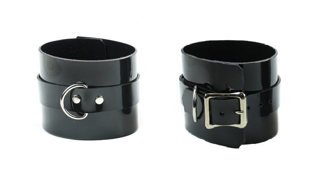 FB266VN BUCKLE LEATHER VINYL BRACELET WITH D RING, 3"